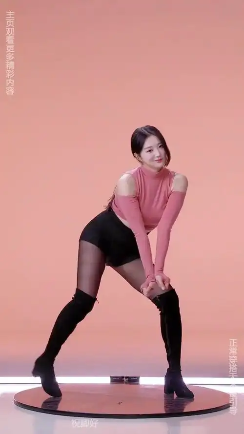 签约模特小曼